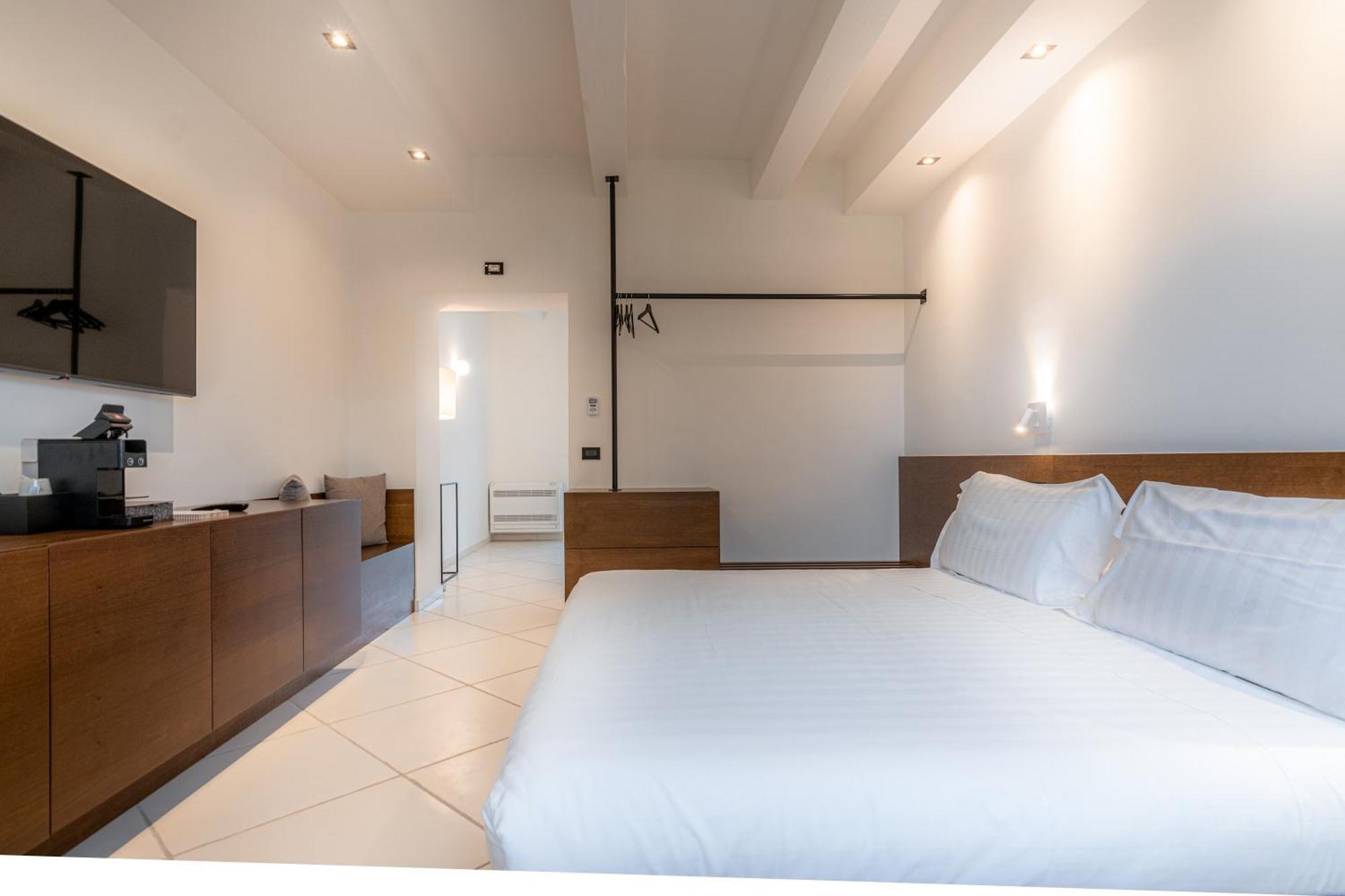 Casabianca Resort Фонді Номер фото